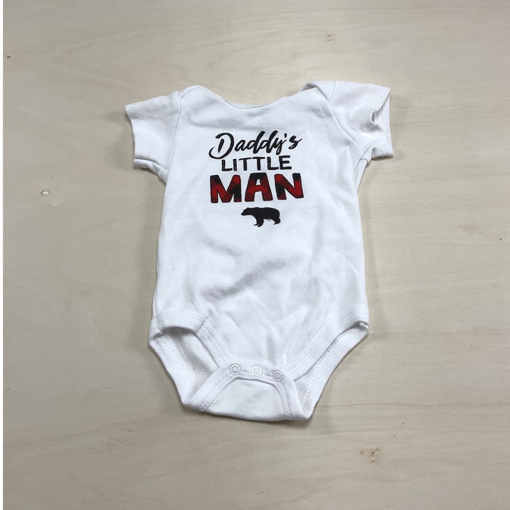 HB Baby Boy Daddys Little Man Bodysuit White Red Buffalo Plaid Bear 0-3M